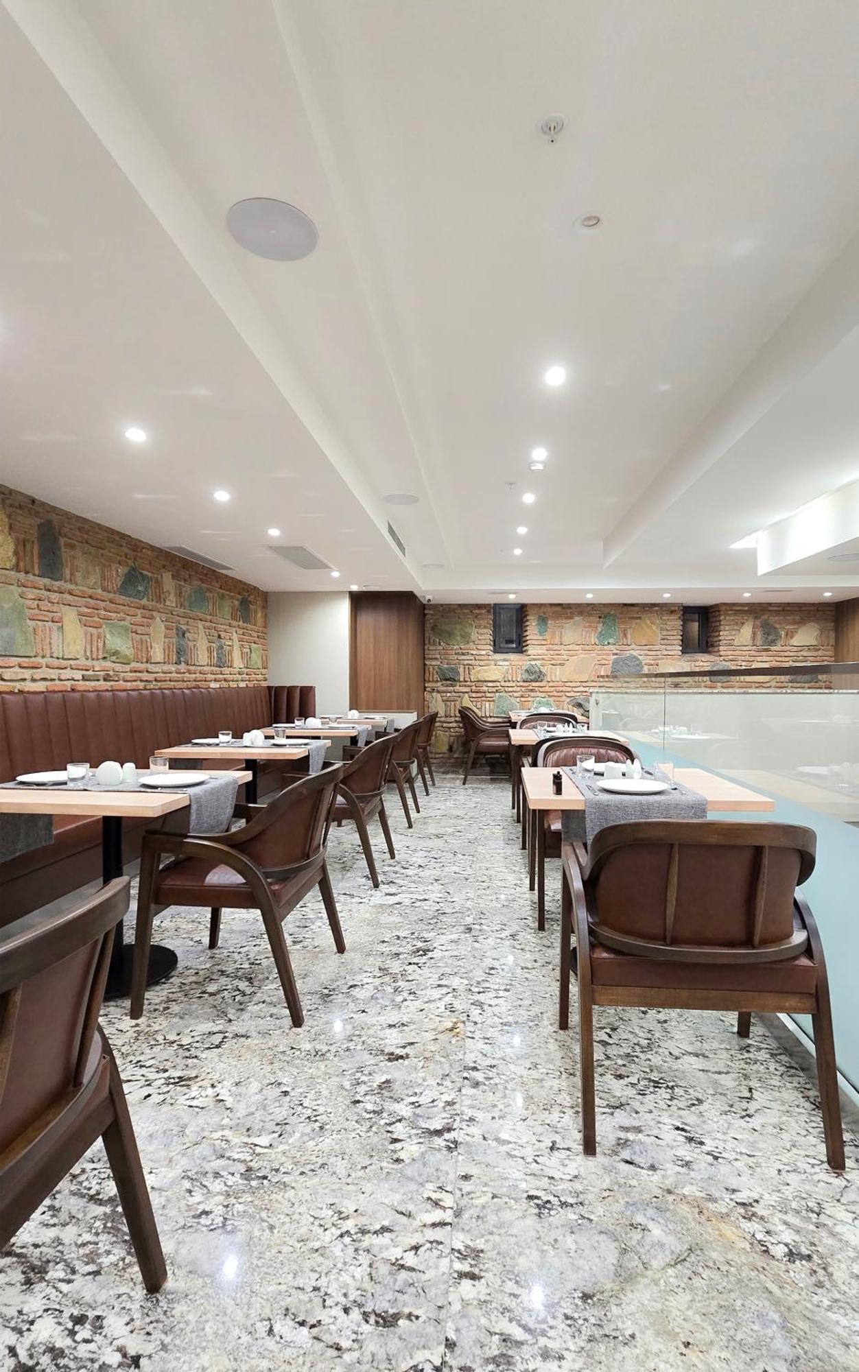 Griffin Hotel Тбілісі Екстер'єр фото