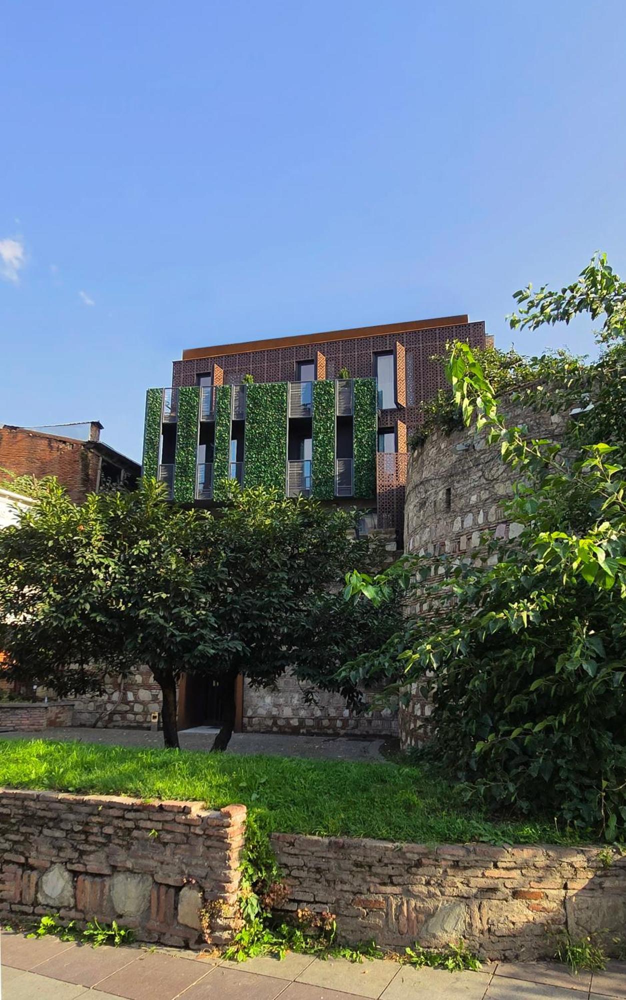 Griffin Hotel Тбілісі Екстер'єр фото